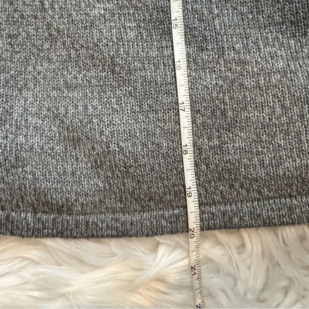Girls‎ Gray Sweater Dress Size 4/5 Cat Pocket Knit Long Sleeve Cute Cozy